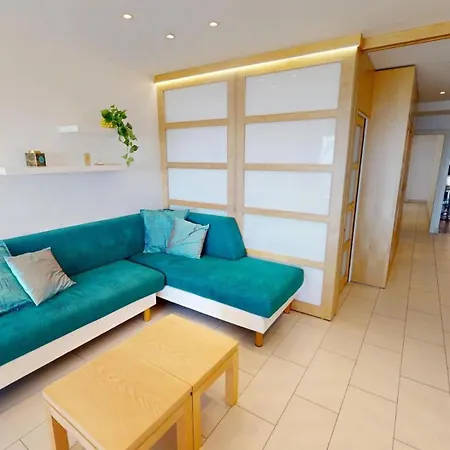 Appartement 49gp - Spacieux Et Beau 2p Face *