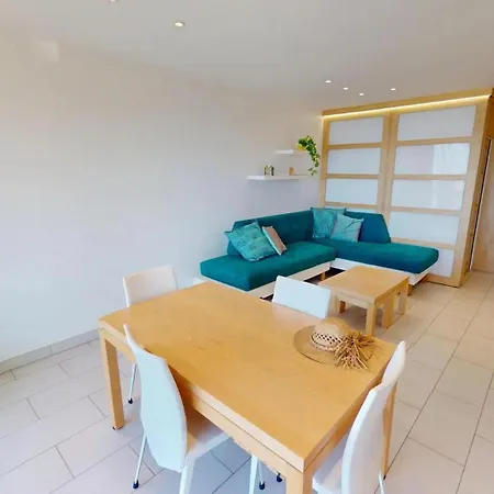Appartement 49gp - Spacieux Et Beau 2p Face *